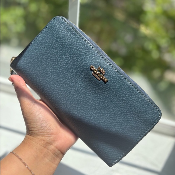 Coach Blue Pebbled Leather Wallet - Picture 1 of 3